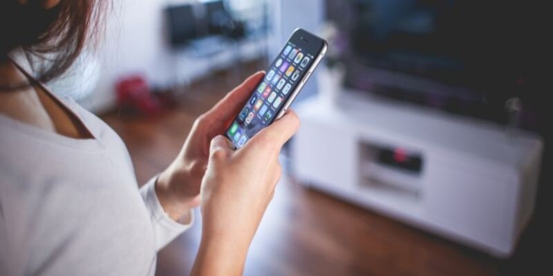 Liên hệ tới TyLeKeo trong những tình huống nào?