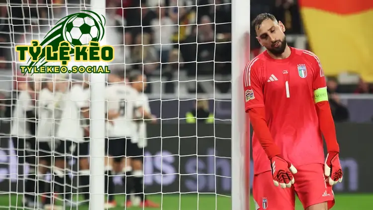 Donnarumma và đồng đội bất ngờ trước pha dàn xếp đá phạt nhanh của tuyển Đức